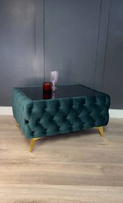 Chesterfield velvet coffe table