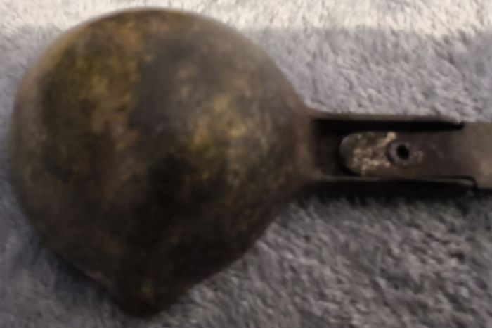 vintage collectable lead ladle ( cast metal)