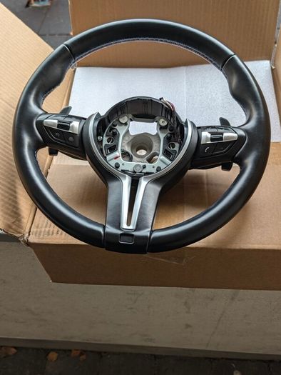 Bmw F30 steering wheel