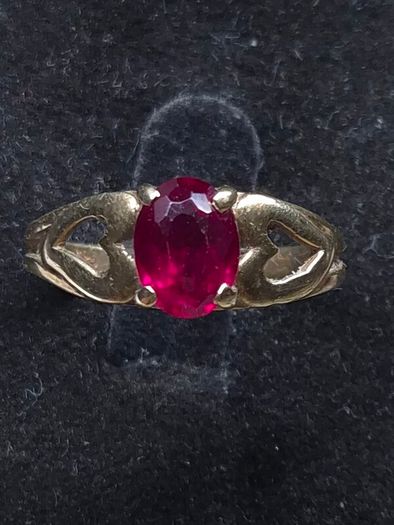Vintage 14ct Gold Red Stone Ring Size 55 Dublin Hallmarked