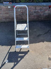 Step Ladder