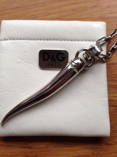 100% Authentic Dolce & Gabbana Pendent