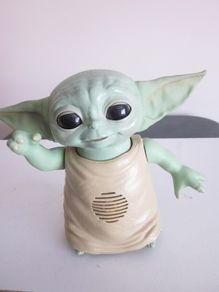 Hasbro Star Wars Mandalorian 7" Talking  Baby Yoda Toy 2020