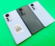 Brand new xiaomi 12 pro 12gb ram 256gb