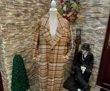 Reclaimed Vintage inspired duster coat in check  Oversized fit Size medium but would fit Large To fit a size 40 inch chest in men's  Size 16 in women's  Fully lined Perfect condition Very retro