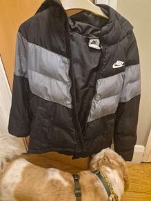 boys hooded Nke coat