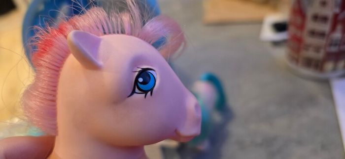 Pretty Parlour 1982 Complete (no box) with Peachy and Twinkles the Cat MLP G1 My Little Pony Accessories Playset