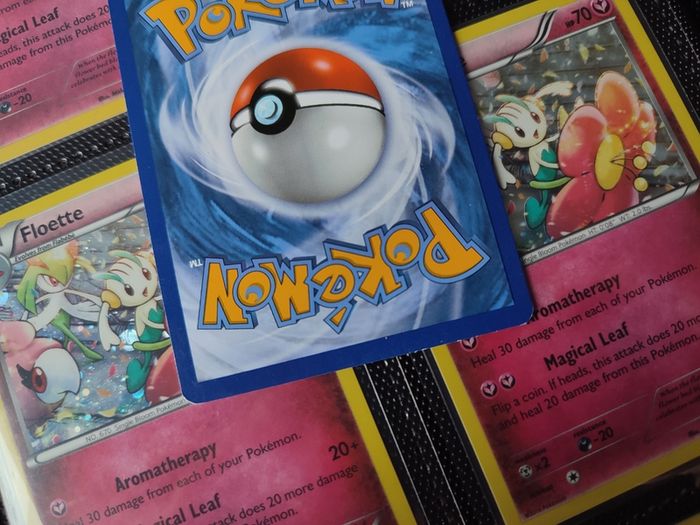Magearna ! Promo ! Holo ! XY Era ! 2016 ! Pokemon Card !