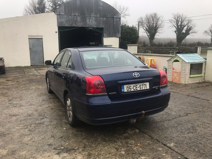 2005 1.8 vvti Toyota avensis for breaking only