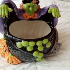 Vintage Ceramic Halloween Witch Cauldron Bowl