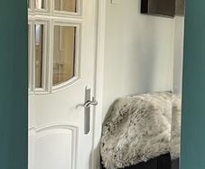 Large Wall Mirror (bevelled edges, no holes, fixings incl)