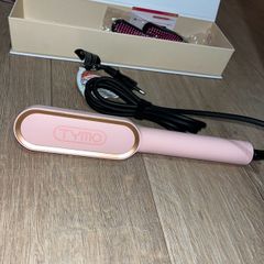 Tymo hair straightener in pink