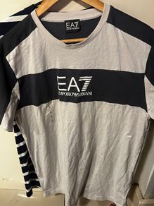 BNWT Armani  Tshirt