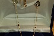 9 ctgold  necklace