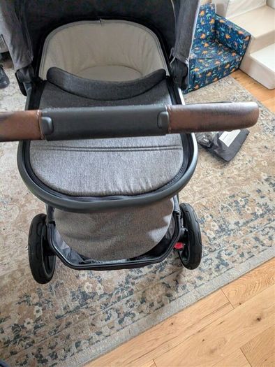 Uppababy Vista V2 Pushchair Frame Carrycot Toddler Seat plus accessories