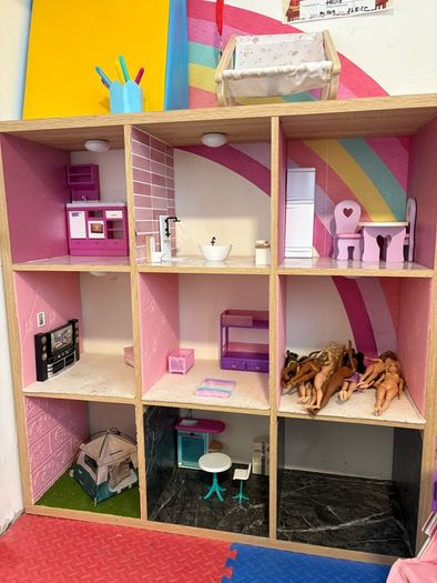 barbie dolls house