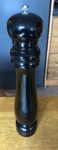 large pepper grinder