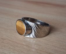 Handmade silver ring with tigers eye stone size Y