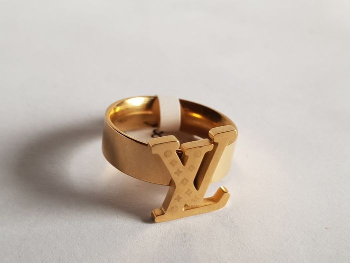 New Ring Louis Vuitton