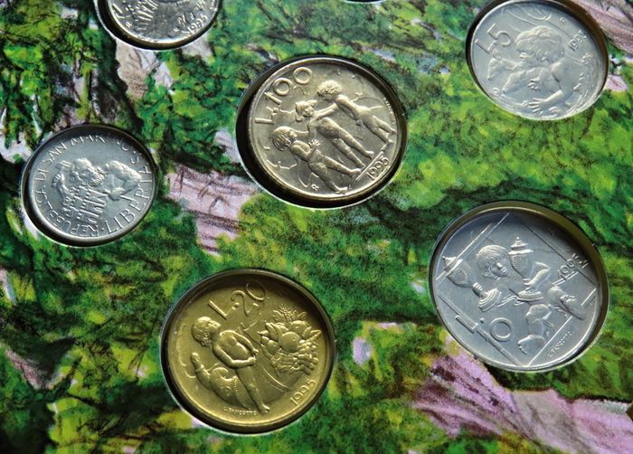 San Marino vintage original coins set