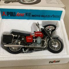 Moto Guzzi V7 Special Scale 1:15