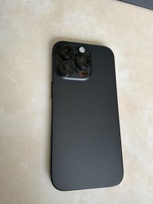 iPhone 16 pro 256gb black titanium