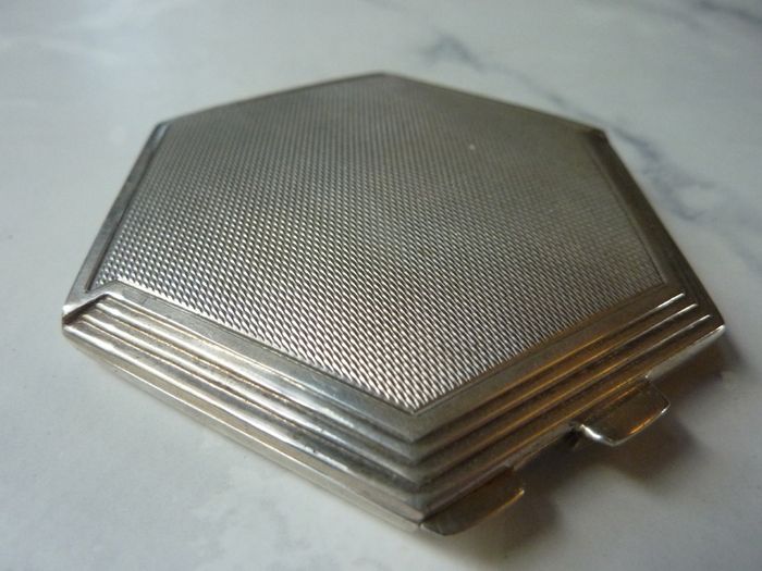 Vintage Art Deco Style Sterling Silver Compact. Turner & Simpson Birmingham 1954 Hexagonal