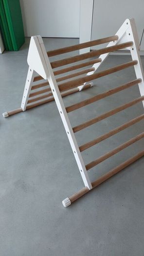 Pickler style climbing triangle
