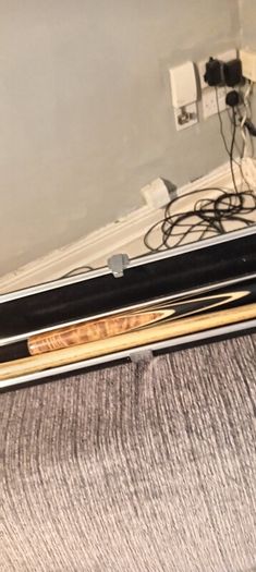 Snooker / pool cue