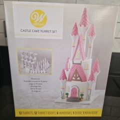 Castle Cake turret set