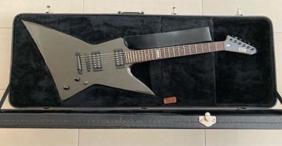 ESP LTD Explorer EX-100 guitar and flight case