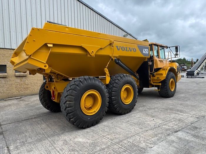 2007 Volvo A25D 6x6 dumper, tailgate,