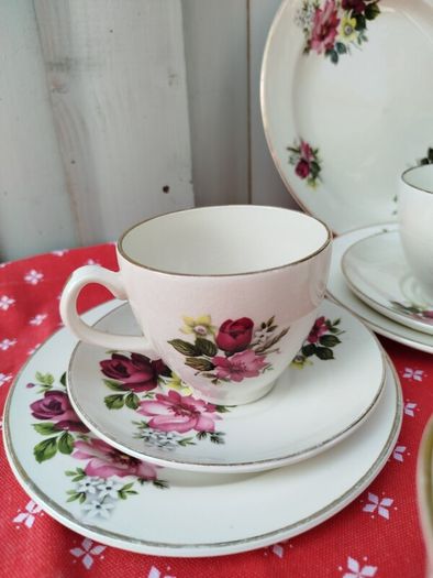 Carrigaline Tea set