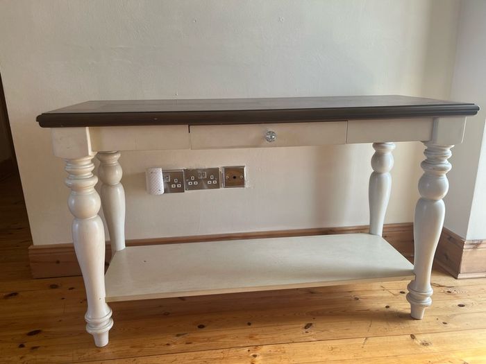 Console table