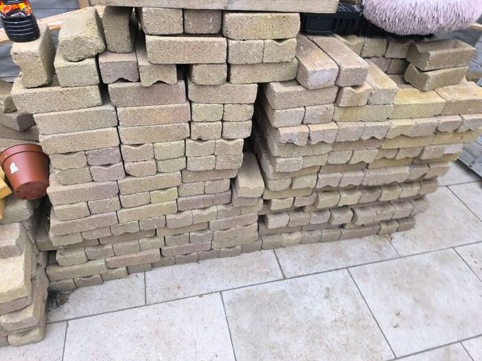 Road stone hunstown brick sill and heads open to offers