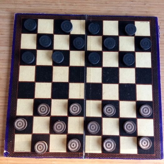 Vintage Board Draughts