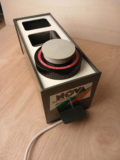 Nova darkroom film developing temperature bath