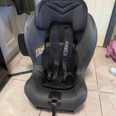 2x Axkid MiniKid 2.0 Car Seats