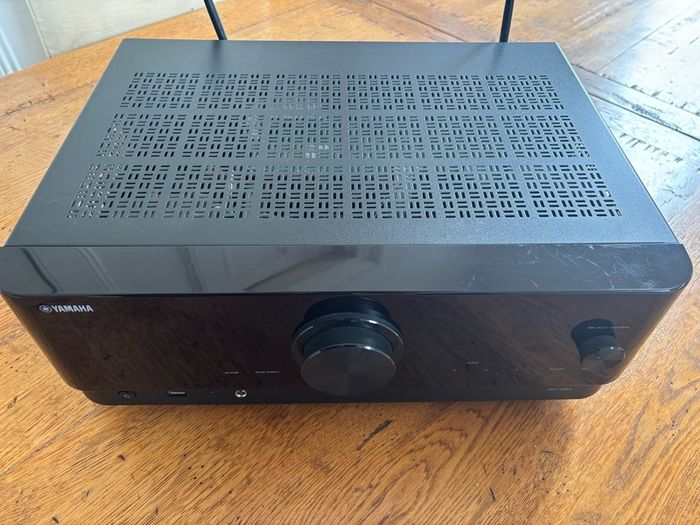 Yamaha RX-V6A AV Receiver