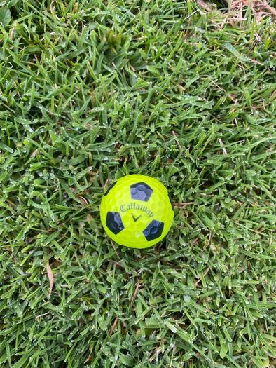 Tour golf balls