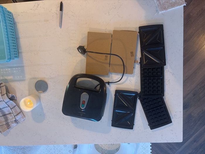toastie maker