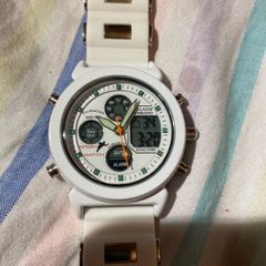 mens watch eve mon crois for parts or repair