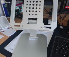 Aluminum Tablet/Portable screen holder/stand.