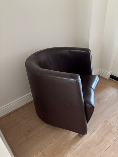 bucket chair