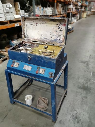 Ceramics Inks Kiln equipment etc.