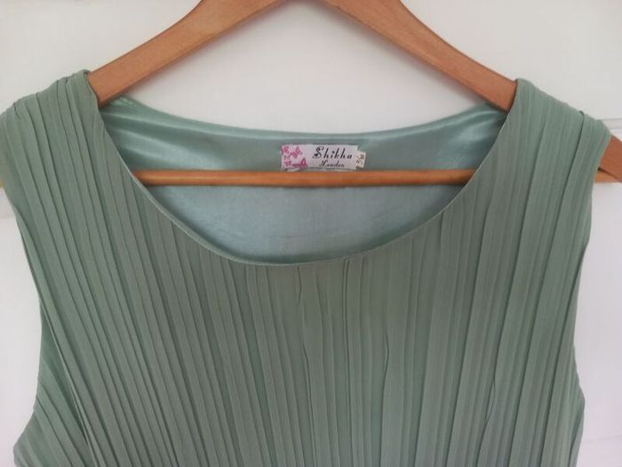 Light green dress