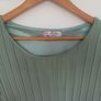 Light green dress Image 2