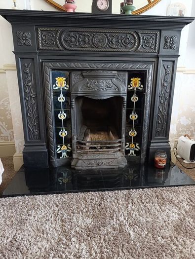 Fireplace width of mantle 4ft5 inches width of base of fireplace 4ft 3 inches