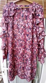 Floral Frill-sleeved Shift Dress