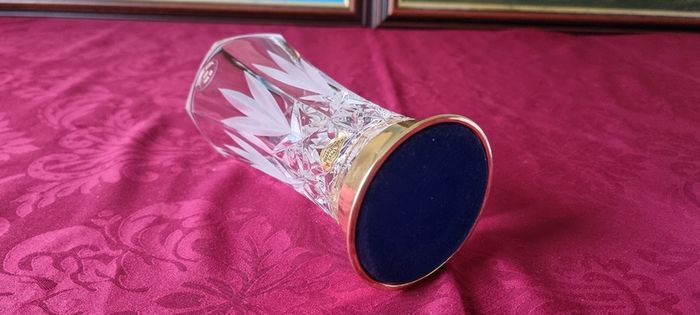 Vintage Killarney Crystal Cut Crystal Glass 8 Inch Tall Octagonal Large Flared Shaped Vase With 24 carat Gold Finishing Round Base Made In Ireland
